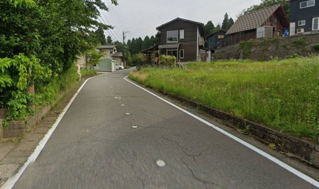 永平寺町けやき台　土地の前面道路含む現地写真