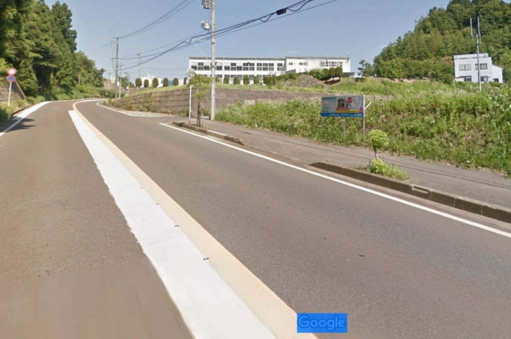 越前市向陽町　売土地Hの前面道路含む現地写真