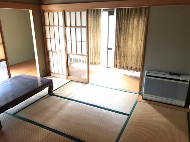 福井市中野２丁目　中古住宅の和室