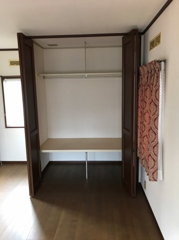 福井市中野２丁目　中古住宅の収納