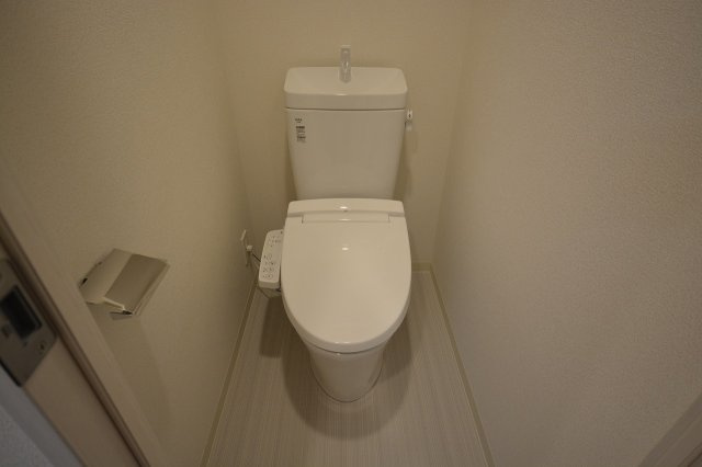 プレサンス南堀江ザセンスのトイレ