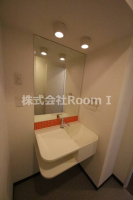 【独立洗面台】 | プライムツリー内久宝寺 | 独立洗面化粧台が付いています