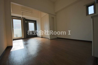 【居間・リビング】 | プライムツリー内久宝寺 | 居間です