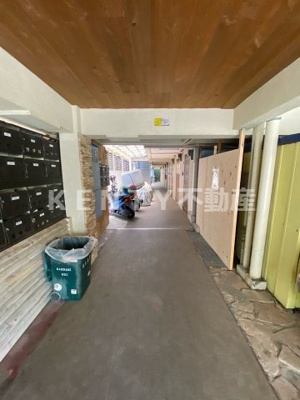 【エントランス】 | プレステージⅡ | 建物の内部です