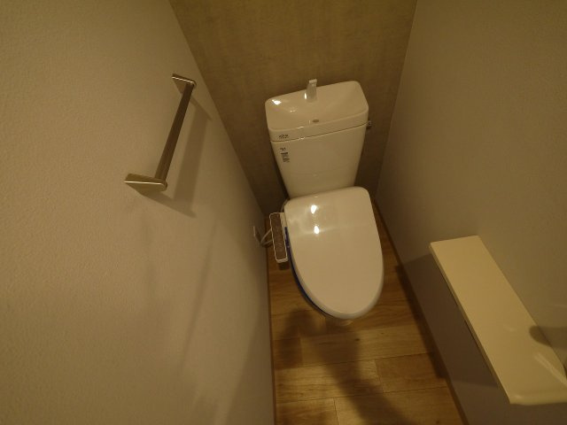 グリーンライフ平城のトイレ|シンプルで使いやすいトイレです