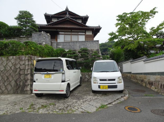 【駐車場】