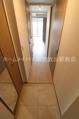 GARDENIA鶴見の玄関