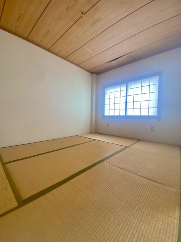 メゾンタカダの和室