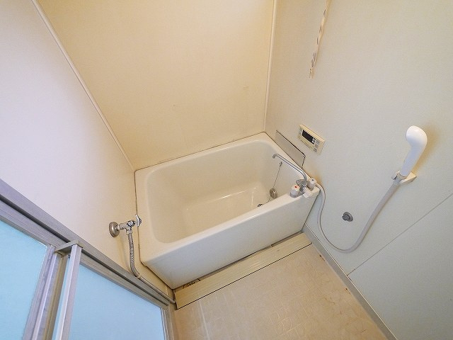 ヴィラ大安寺の浴室|お風呂で日々の疲れを落としましょう