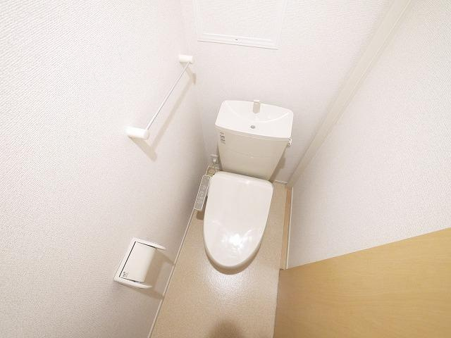 クレメントⅡのトイレ|落ち着いたトイレです