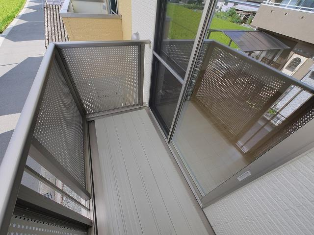 クレメントⅡのバルコニー|落ち着いた時間を過ごせるバルコニーです