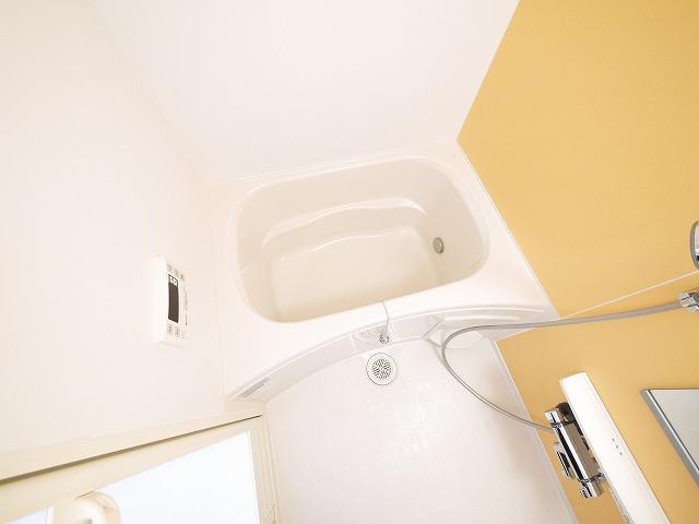 クレメントⅡの浴室|お風呂で日々の疲れを落としましょう