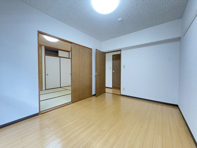 シャイニングヒルズの寝室