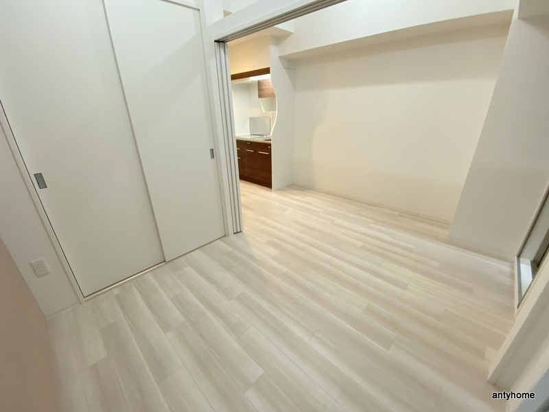 セレニテ天満橋アリア　仲介手数料無料の寝室