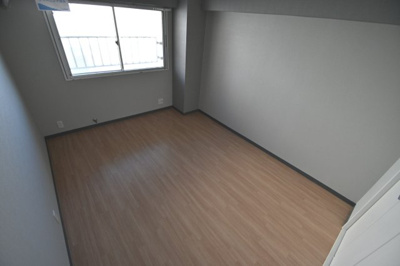 【バルコニー】 | ワタナベハイツ