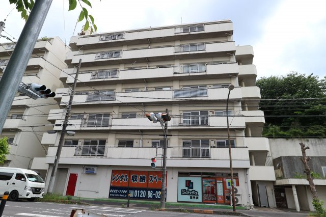 総建取手チェリー１号棟の外観