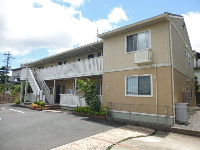 倉敷市羽島のアパートの外観