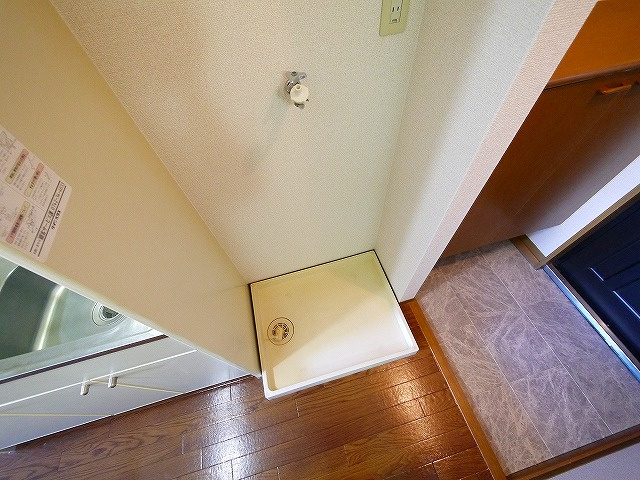 フルール22の設備|嬉しい室内洗濯機置き場がございます。