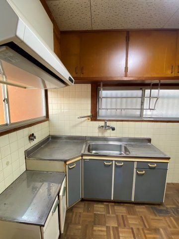 和歌山市内原・中古戸建・112908のキッチン