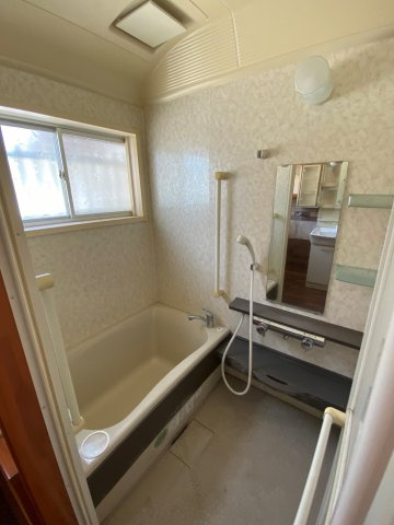 和歌山市内原・中古戸建・112908の浴室