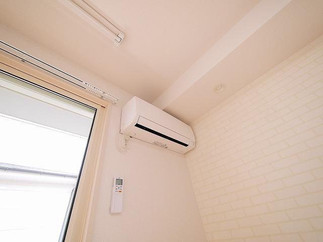 アバンサールピノの設備|エアコンです