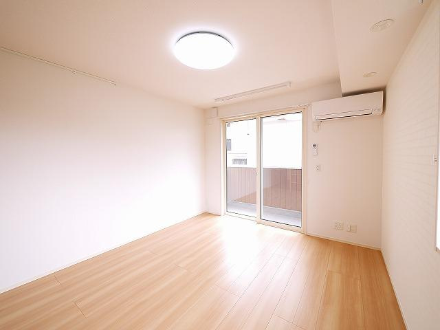 アバンサールピノの居間・リビング|リビングです