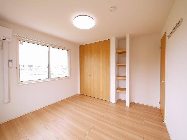 アバンサールピノの洋室|広々とした洋室です