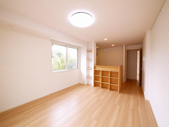 アバンサールピノの居間・リビング|ゆったりとした居間です