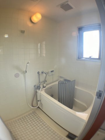 杉江ビルの浴室