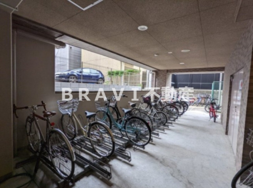 ジュネーゼ大阪城南　BRAVI不動産のその他共用部分|【ジュネーゼ大阪城南】駐輪場