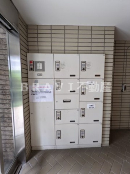 ジュネーゼ大阪城南　BRAVI不動産のその他共用部分|【ジュネーゼ大阪城南】宅配ボックス