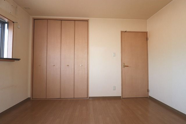 サンモール北竹島の洋室|洋室です
※間取り反転の場合あり