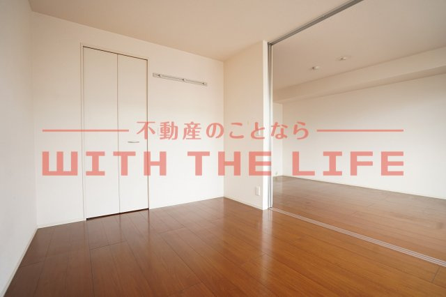 ファシリオン【キャッシュバック対象】の洋室|落ち着いた色調の洋室です