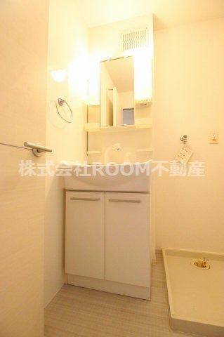 セジュール楽楽　C棟の独立洗面台|朝の身支度には欠かせない独立洗面化粧台