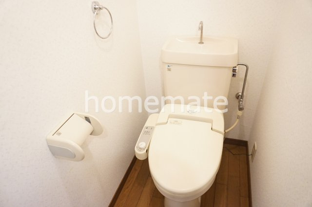 熊本市東区健軍４丁目の賃貸マンションのトイレ