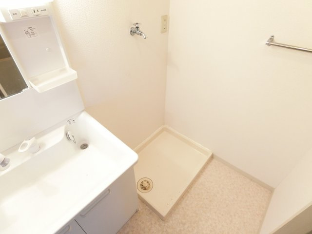 ブエナビスタ和泉中央の洗面所|同物件別部屋イメージ写真