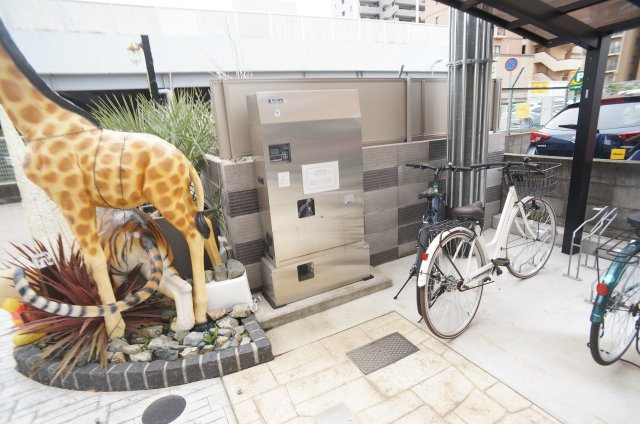 ONLYONE川西中央Ⅰのその他共用部分|参考、同建物・同間取りの号室（壁紙や床の色味は異なります）