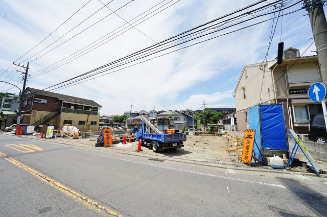 【横浜市保土ケ谷区上菅田町687-1新築戸建てA号棟】★仲介手数料無料★（上菅田笹の丘小学校・上菅田中学校）の外観|住環境に配慮された第一種低層住居専用地域です。
