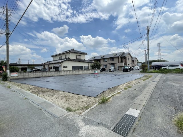藤岡市岡之郷　土地の前面道路含む現地写真|2022.8撮影