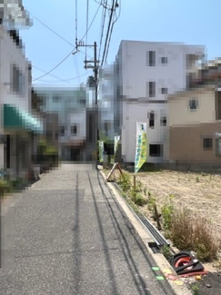 【前面道路含む現地写真】