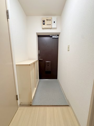 パークポイント浦和の玄関