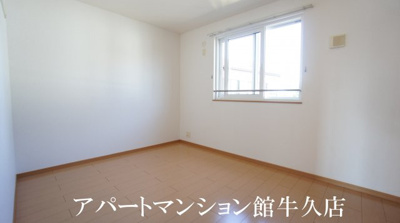 【寝室】 | フラワーB