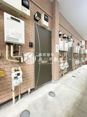 【エントランス】 | インベスト品川7 | 清潔なエントランスです