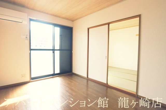 シェリールアタゴの洋室