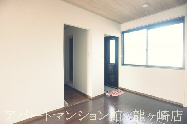 シェリールアタゴの居間・リビング