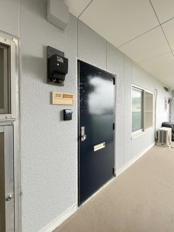 富谷マンションの玄関