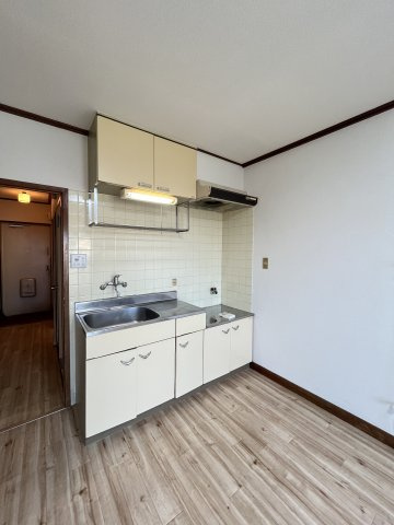 富谷マンションのキッチン