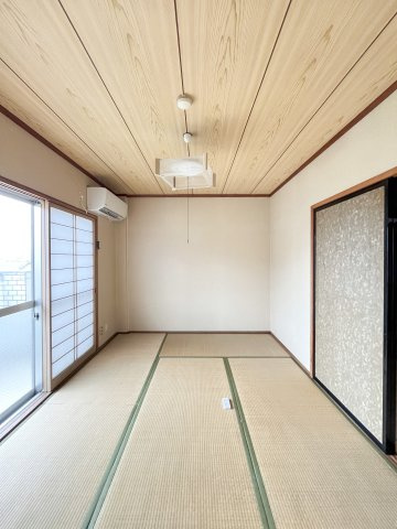 富谷マンションの和室
