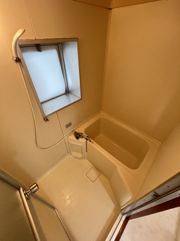 富谷マンションの浴室