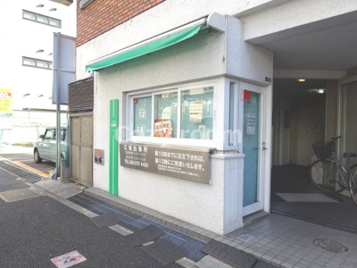 【その他】 | リアライズ江坂 | 1階に人気の弁当屋さんがあります